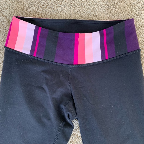 Lululemon Wunder Under Crop - Picture 4 of 5